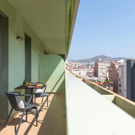 Apartamento Aura Park Fira Bcn *