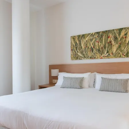 Апартаменты Aura Park Aparthotel Fira Barcelona Оспиталет-де-Льобрегат
