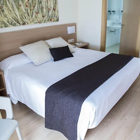 Aura Park Aparthotel Fira Barcelona 4* Оспиталет-де-Льобрегат