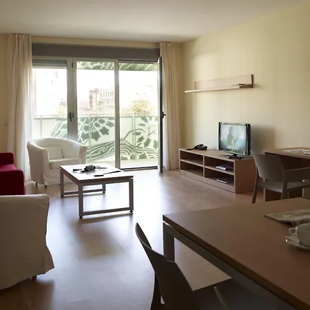 Апартаменты Aura Park Aparthotel Fira Barcelona 4*