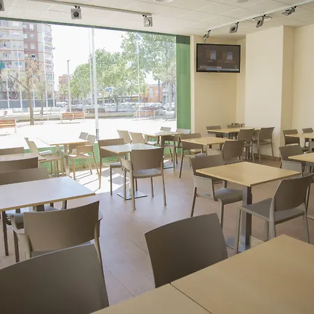 Aura Park Aparthotel Fira Barcelona 4* L'Hospitalet de Llobregat