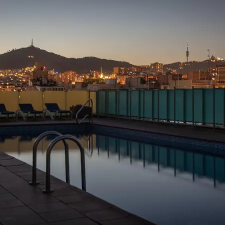 Aura Park Aparthotel Fira Barcelona Apartmán 4*
